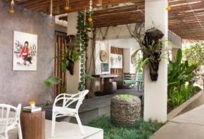  Grandmas Plus Hotel Seminyak  Kuta